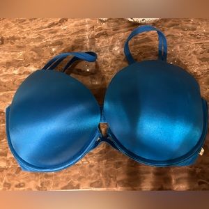 Victoria’s Secret Very Sexy Push Up Bra